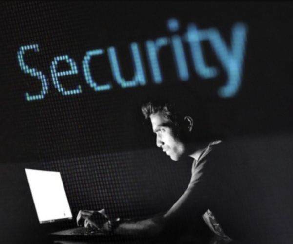 اداة فحص المواقع