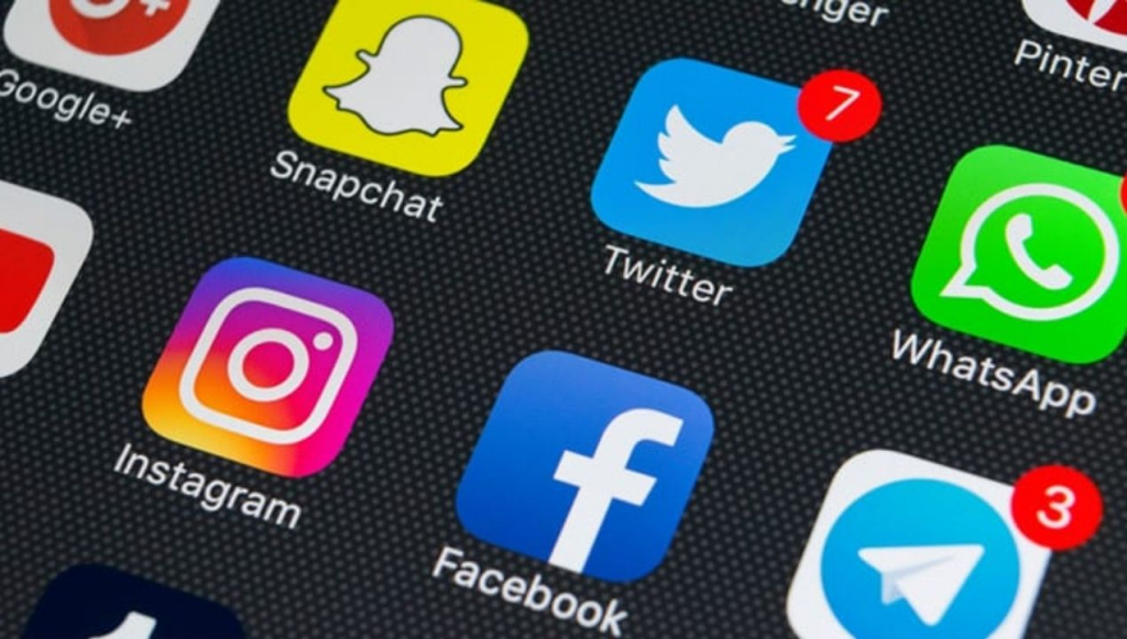 اشهر برامج التواصل الاجتماعي في السعودية