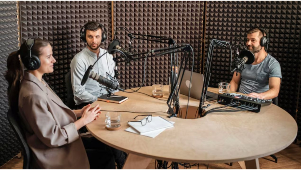 معني برودكاست